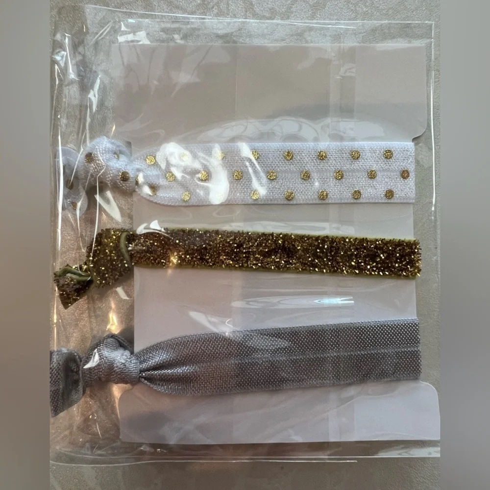 SET: “Oh Baby” | 8- pieces, 3 hair ties each. Baby shower gift.
